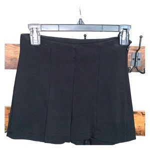 Cutest Express black dress shorts with pleat